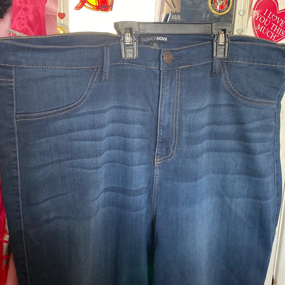 Fashion Nova size 20 Jeans